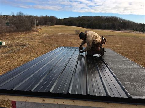 tiny house instal metal roof|Installing the Metal Roof on My Tiny House.